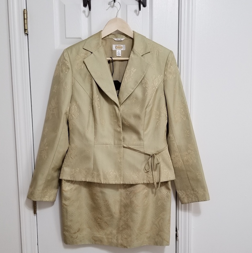 Talbots Skirt Suit